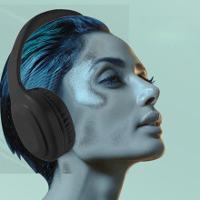 Wireless Gaming Headset Comfortable Lightweight Noise-Cancelling Over The Ear Headphones Soft Earpads for Office, Home, Travel