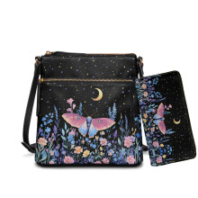 Kožená crossbody topánka s potlačou motýľov a kvetov z galaxie