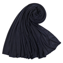 Cachecol longo feminino de cor sólida, em tecido moletom, para aquecer o pescoço e a cabeça, na cor azul marinho.