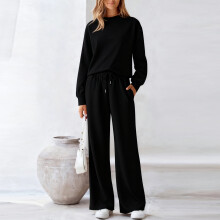 Conjunto de moletom feminino de duas peças, preto, tamanho G, com textura lisa e cordão.