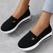 Damen Sneaker aus Mesh mit dicker Sohle, rundem Zeh, Absatz mit Hangkante, schwarz, Größe 38