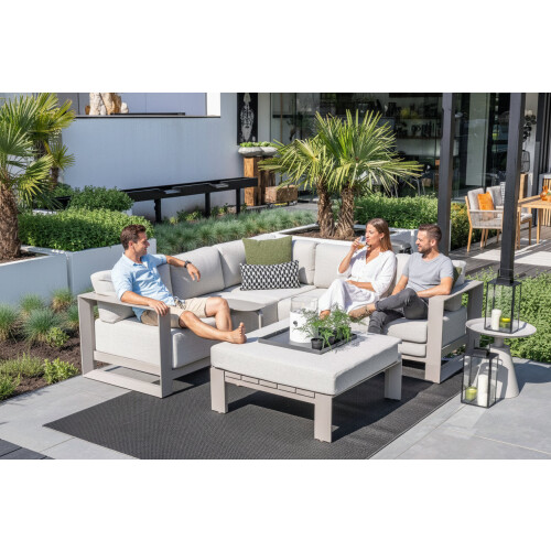 Levanto Garden Corner Group with Ottoman