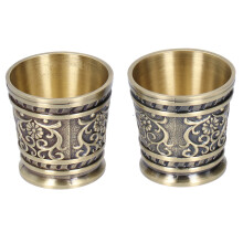Heavy Base Drinking Cup Retro Zinc Alloy Shot Glass With Unique Carving Design For Gifts Parties Personal Use As Decoration