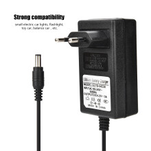 4,2V 3A Lithium-Akku-Ladegerät 100-240V mit LED-Anzeige