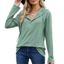 Vielseitige Ergänzung für jede Garderobe: Leichtes Damen-Langarmshirt aus Jacquard mit V-Ausschnitt, lockerer Passform, weich und bequem.