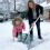 Winterse sneeuwschep van verdikt plastic, 1 stuk 4