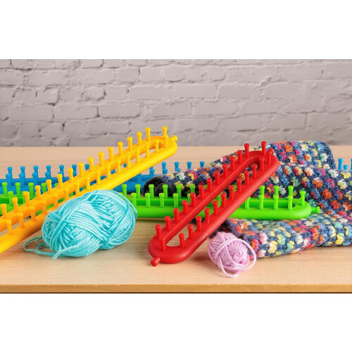 4 Piece Long Peg Knitting Loom Set 2