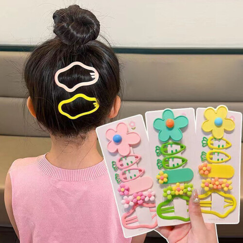 Conjunto de 5 Presilhas de Cabelo Infantis em Formato de Nuvem e Flor 1