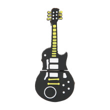 Memoria USB con diseño de guitarra e instrumentos musicales. Solución de almacenamiento de datos de alto rendimiento. Portátil, plug and play y