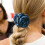 Chiffon rozenhaarclips voor dames, met een grote strik. 3
