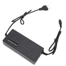 54,6 V 2 A Lithium-Batterieladegerät Elektroroller feuerfestes Kunststoff
