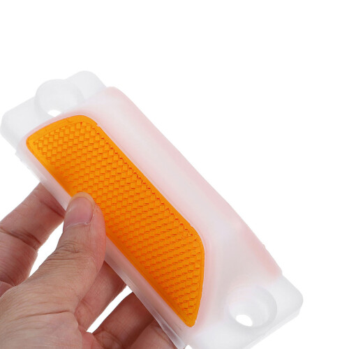 10Pcs Easy-Install Yellow Reflective Driveway and Sidewalk Markers 2