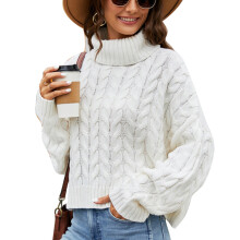 Pull oversize pour femme, en maille torsadée à manches longues, col montant et fente latérale, coupe ample pour un confort décontracté en