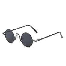 Occhiali da sole rotondi dal design leggero, montatura in metallo dal design classico, lenti polarizzate per attività all'aperto, design elegante in