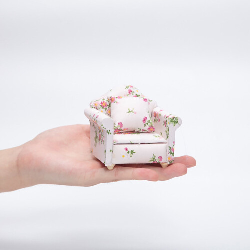 Xoxingysm1: Sofá duplo para casa de bonecas de 12 polegadas – Miniatura de sala de estar em tecido floral, compatível com casas de bonecas 1