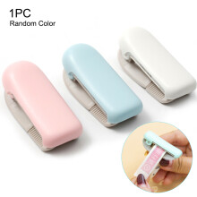 Sturdy Plastic Construction Injury Free Blade Mini Portable Cutting Tool Straight Cut Performance Clip Type Design Multifunctional Paper Clip