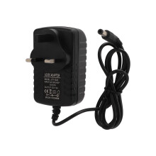 Strømforsyningsstikkontakt for bryterstrømforsyning, DC-adapterplugg med universell inngangsspenning, regulert 12V strømforsyning med lav