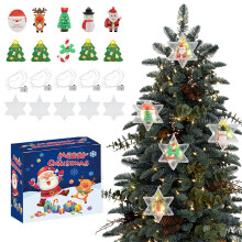 Fêtes féériques, décorations de sapin en feutrine à faire soi-même avec calendrier de l'Avent et cadeaux, parfaites pour décorer votre maison
