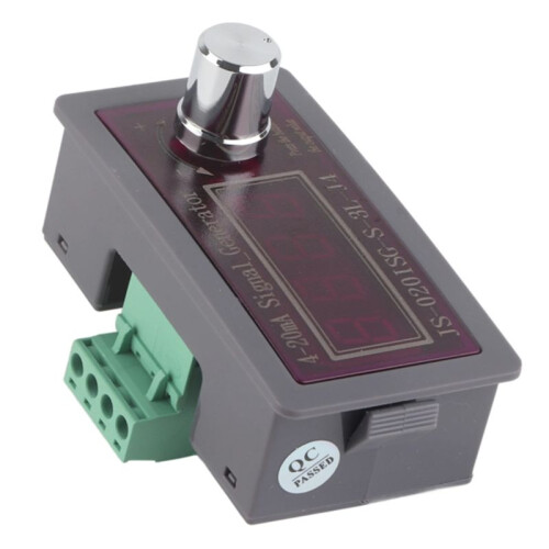 4-20mA Current Voltage Signal Generator with Battery Power Supply and 4 Digit Display 1