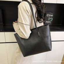 (Light brown) 2025 New Women's Tote Bag Large Capacity Shoulder Bag Winter Stylish Brown Bag for College Students Commute