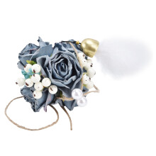 Bracelet de roses bleu poudré, accessoire floral pour la mariée et les demoiselles d'honneur, confection exquise, décoration de plumes et de