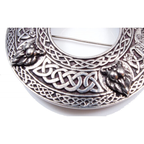 Four Lion Celtic Knot Plaid Brooch 2