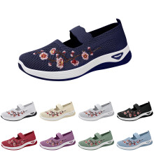 Willtoo ortopediska skor för kvinnor slip on promenadskor sjuksköterskeskor broderat hålfotsstöd breda arbetssneakers blå9wide