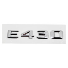Autosticker met nummerletter voor de achterklep van een Mercedes