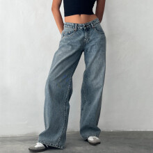 Jeans för kvinnor Lågmidjade jeans med vida ben Klassiska denimbyxor för kvinnor Blå jeans för kvinnor Baggy jeans