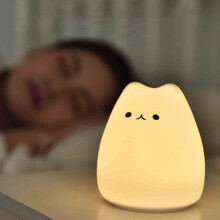 Niedliches Katzen-Nachtlicht aus Silikon mit farbwechselnder LED, tragbare Nachttischlampe für Kinderzimmer und als Dekoration