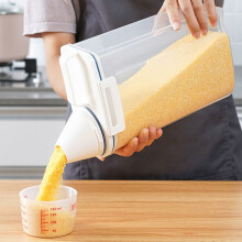 Luftdichter Reisbehälter mit Ausgießer und Messbecher, transparenter Kunststoffbehälter für Trockenfutter wie Getreide, Haferflocken, Snacks und