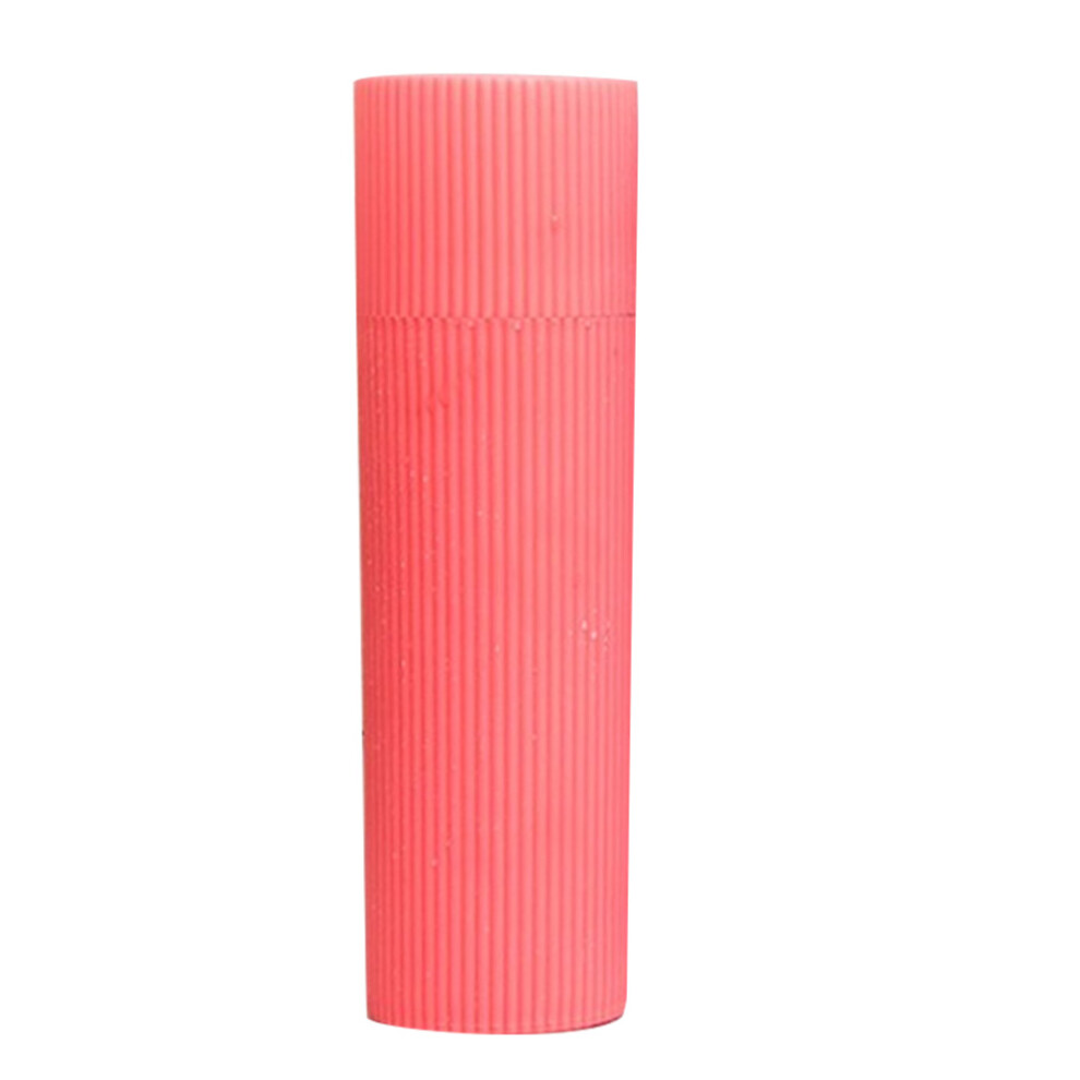 Red Adventure-Ready Oral Care: Portable Toothbrush Case With Dustproof Ventilated Design, Your Reliable Partner For Every Journey