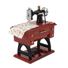 Mini Sewing Machine Music Box Mini Table Decor Treadle Sewing Machine Antique Clockwork Music Box for New Year Desk Christmas