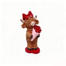 Resin Highland Cow Figurine, Valentine's Day Gifts for Couple, Farmhouse Wedding Table Centerpieces Decorations