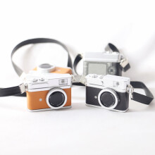 Casa delle bambole con macchina fotografica, adorabile modello decorativo in plastica per casa delle bambole, giocattolo, accessorio per scenografia.