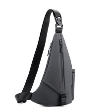 Pánska crossbody taška cez rameno, taška na opasok, dospelácka veľkokapacitná náprsná taška, vodotesná, nočná reflexná ležérna taška