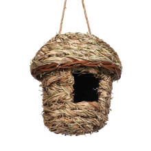 Hand-woven straw hummingbird house, hangable natural grass birdhouse for garden, patio, window—compatible with hummingbirds