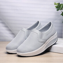 Tênis feminino respiráveis, casuais e confortáveis para fitness, com plataforma, por menos de 30 dólares.