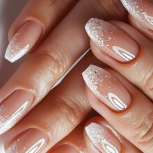 Vierkante plaknagels, nepnagels in 12 maten, 24 stuks French manicure tips voor doe-het-zelf nagelkunstdecoraties.