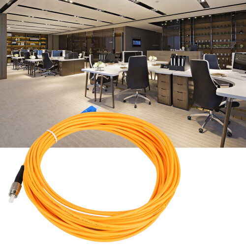 PVC-Material Glasfaser-Patchkabel mit SC/FC-Stecker, Singlemode Simplex, geringe Einfügedämpfung, ausgezeichnete Wiederholgenauigkeit, 2