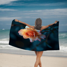 Strandhanddoek met levendig oranje rozenpatroon - Zacht en absorberend, perfect voor zwembad, reizen en bad - Stijlvol bloemendesign voor zomerplezier