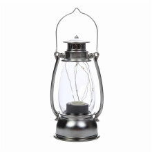 Lanterna decorativa a bateria com efeito de chama tremulante, estilo vintage, ideal para jardim, casa e atividades ao ar livre.