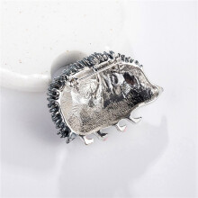 2X Cute Silver Color Hedgehog Brooches Kawaii Alloy Hedgehog Animal Suits Sweater Dress Hat Brooch Pins Scarf Buckle