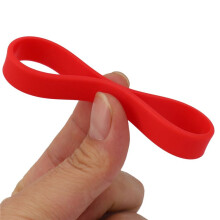 4X Mode Silikon Gummi Elastizitaet Armband Handgelenk Band Manschette Armband Armreif Rot