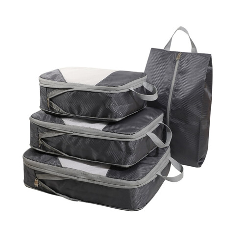 Reisegepäck-Organizer mit Packwürfeln, inklusive Schuhbeutel und Kleidersack