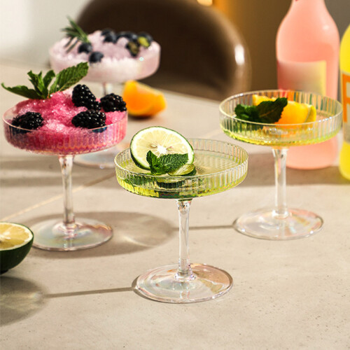 Κομψά ποτήρια Martini από γυαλί 7,5x10,5x10,5cm 120ml για μπαρ στο σπίτι και ειδικές 2