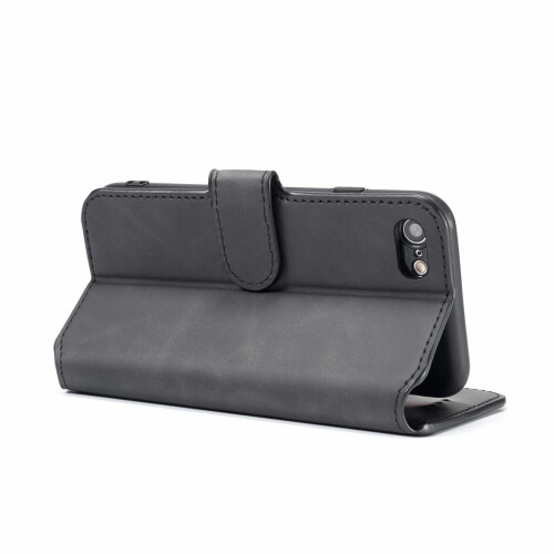 iPhone 7 / 8 Handyhülle mit Kartenhalter PU-Leder schwarz 1