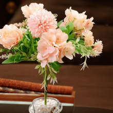 Bouquet de mini fleurs artificielles roses à 7 branches pour la décoration de la maison/du bureau, les centres de table et les compositions