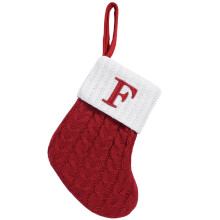 Kerstsok met beginletter F, rood-wit gebreid, 18 cm
