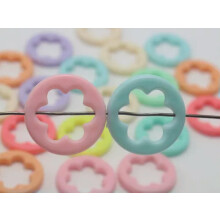 50 blandede pastellfargede akrylperler i forskjellige former, blomsterkors, stjerne, barneaktiviteter - hule blomstersmultringer, 25 mm